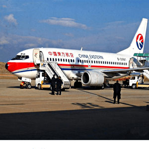 尧都机场空运航空快运业稳步发展的原因是什么？
